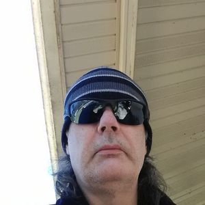 Meet your Posher, Thomas